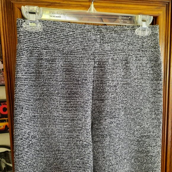 Lou & Grey Pull On Boucle-Knit Skinny Toothpick Pants/Leggings - Marled, Size S - Picture 5 of 16
